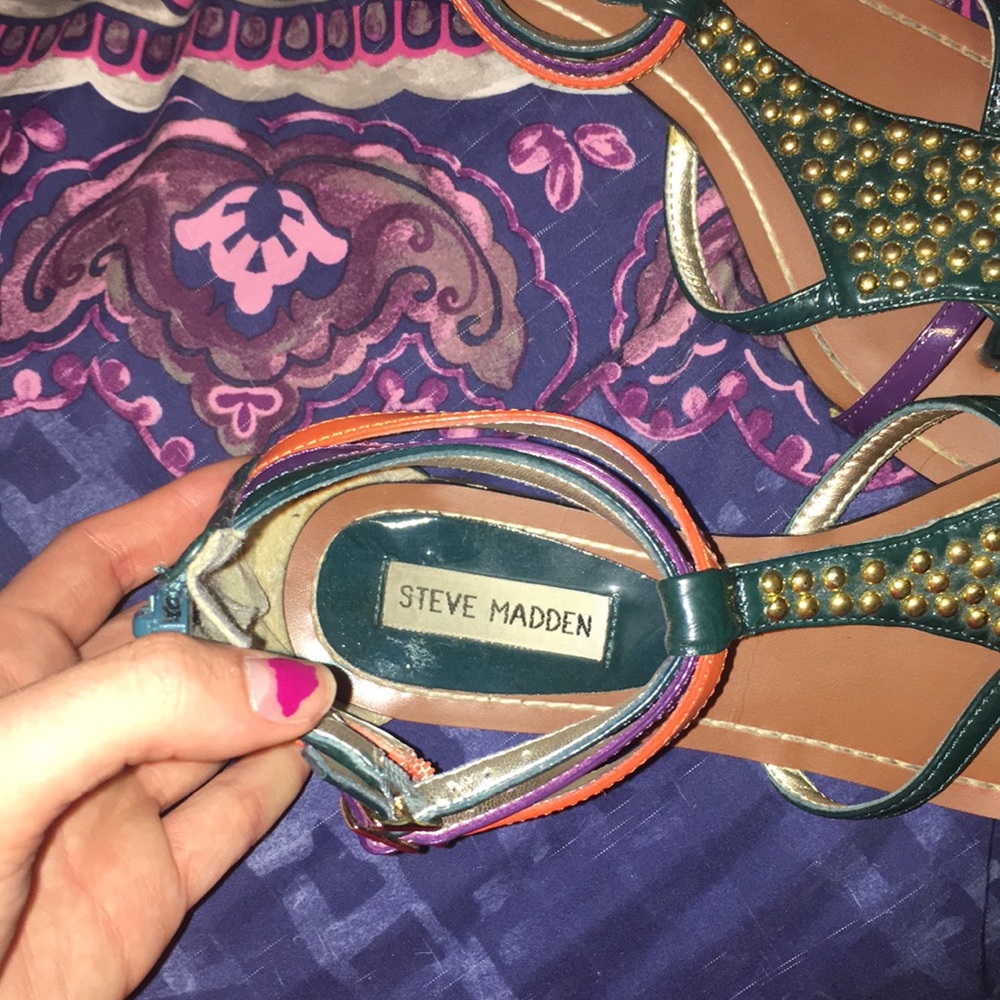Steve Madden Sandals - Picture 2 of 3